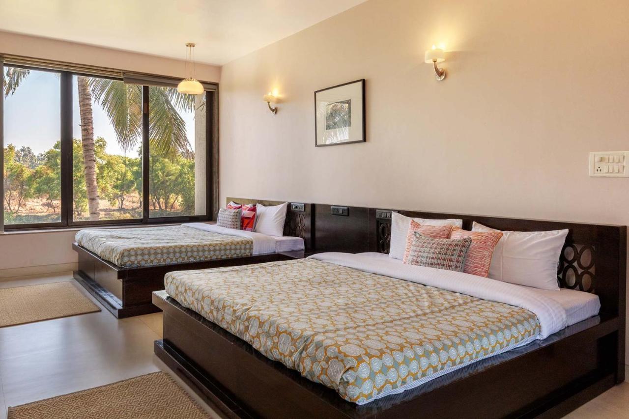 Our Beloved Summer: Stayvista Villa with Pool, Tennis, and Jacuzzi Alibag Exterior photo